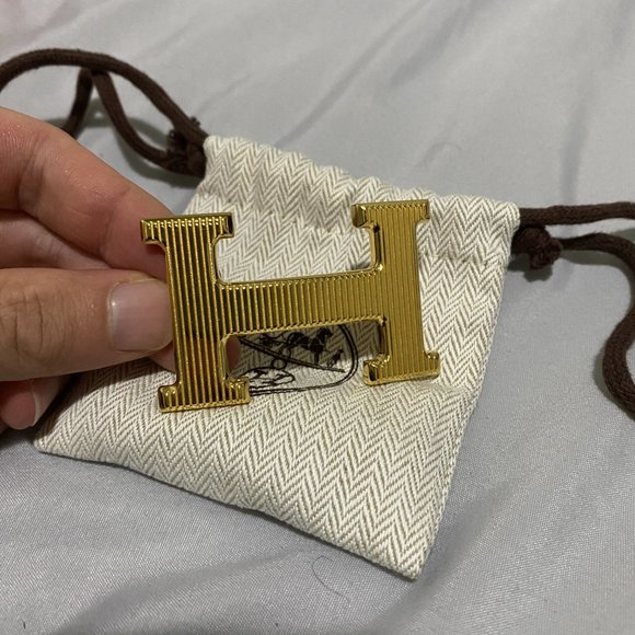 Hermes 32MM H Strie Belt Buckle with Reversible Leather Strap in Black/Chocolate - Picture 2 of 10